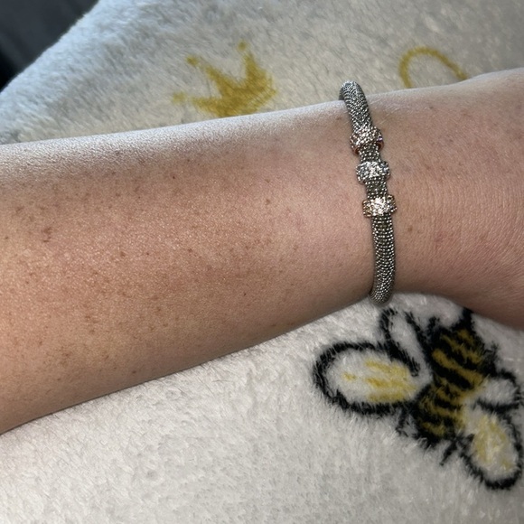 Silver Bracelet with Crystal Accents MAGNETIC CLASP - Picture 10 of 10